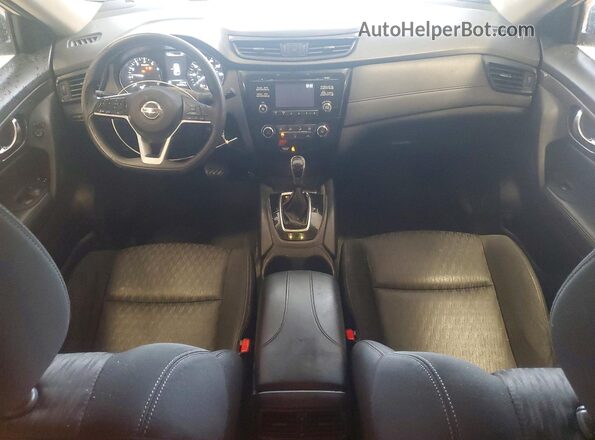 KNMAT2MV8HP522164 2017 NISSAN ROGUE White Սարքավորումների վահանակի տեսք