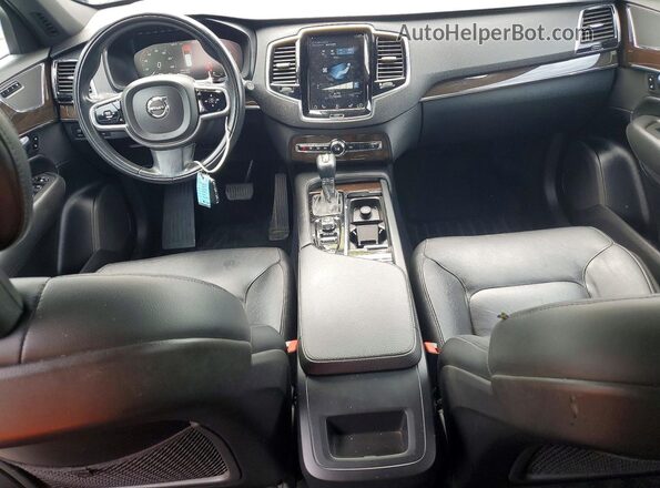 YV4102XK6J1338082 2018 VOLVO XC90 Black Instrument cluster view