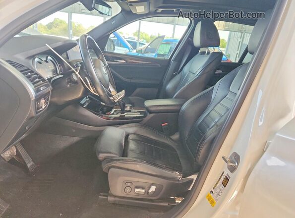 5UXTR7C53KLR45012 2019 BMW X3 White Dashboard view