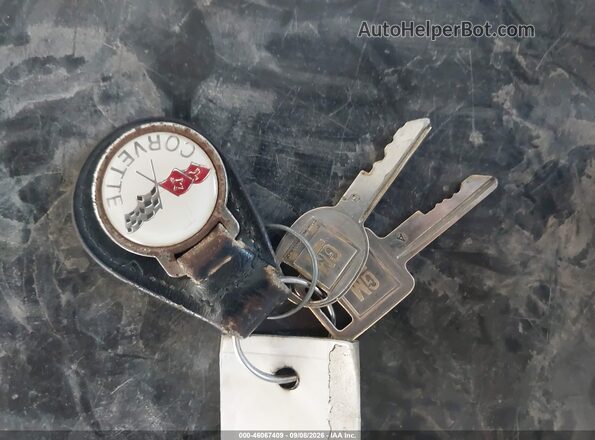 J58S108846 1970 CHEVROLET CORVETTE Белый Вид подкапотного пространства