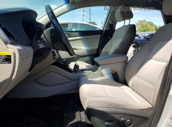 KM8J33A24GU060519 2016 HYUNDAI TUCSON Silver Vista del salpicadero