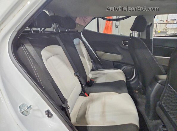 KMHRC8A32PU273073 2023 HYUNDAI VENUE Белый Вид подкапотного пространства