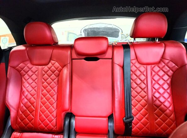 WA1C4AFY5J2210260 2018 AUDI SQ5 Синий Вид задней части салона