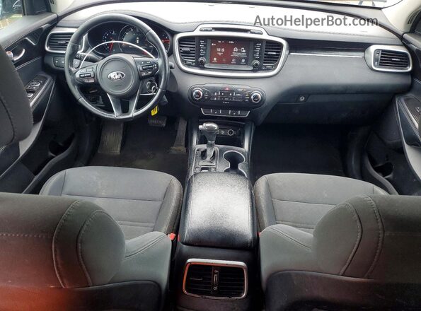 5XYPGDA33HG204467 2017 KIA SORENTO Gray ხელსაწყოთა პანელის ხედი