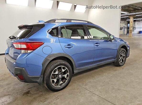 JF2GTADC4J8214591 2018 SUBARU CROSSTREK Blue Front right