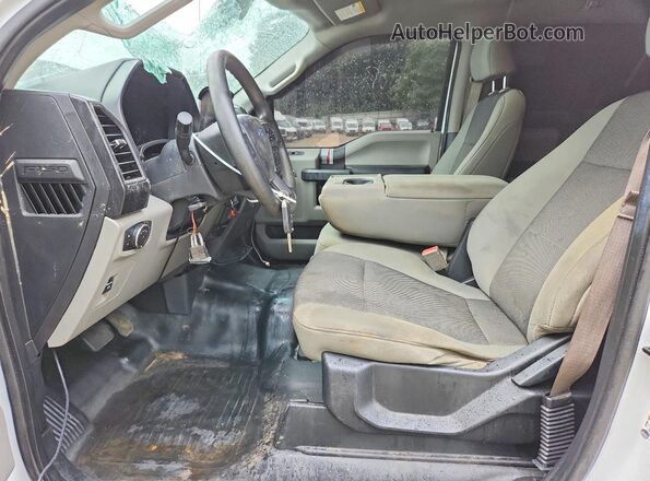 1FTEW1EP0JFD22121 2018 FORD F150 White Dashboard view