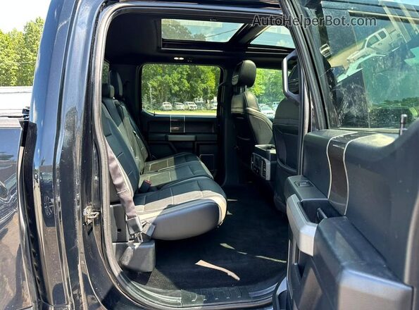 1FTFW1RG7JFA55252 2018 FORD F150 Черный Вид салона спереди