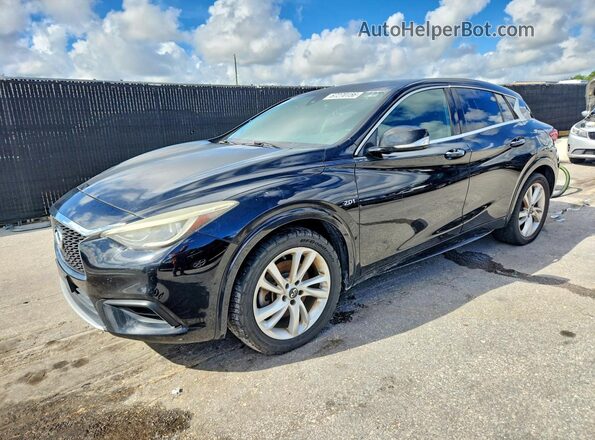 SJKCH5CP2HA032950 2017 INFINITI QX30 Black Rear left