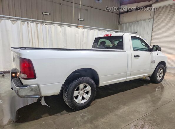 3C6JR6DG7KG506239 2019 RAM 1500 Белый Передняя правая четверть