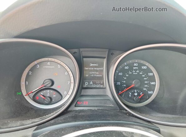5XYZTDLB1GG314358 2016 HYUNDAI SANTA White Widok tylnych siedzeń