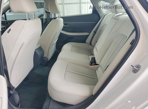 KMHL64JA9SA503237 2025 HYUNDAI SONATA White უკანა სალონის ხედი