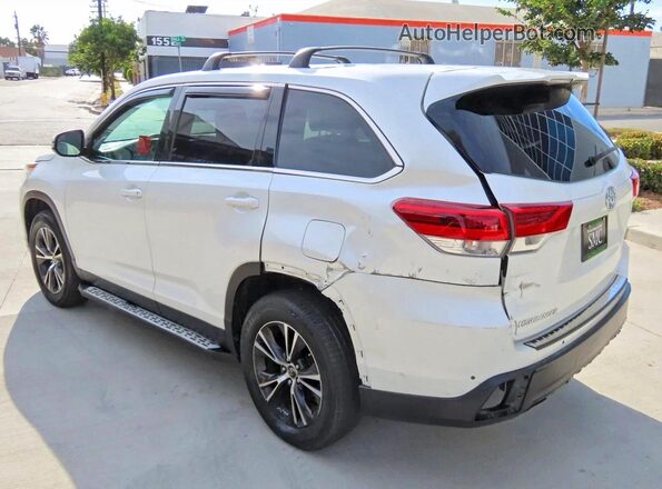 5TDZZRFH1KS300015 2019 TOYOTA HIGHLANDER White Դիմացի տեսք