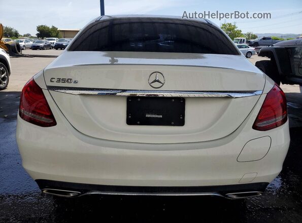 55SWF4HB2JU241422 2018 MERCEDES-BENZ C White Հետևի տեսք