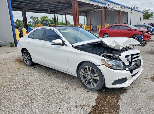 55SWF4JB0GU130984 2016 MERCEDES-BENZ C White Przód prawy