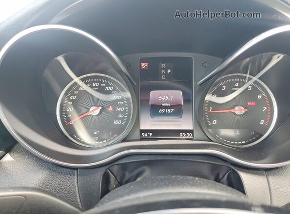 55SWF4JB0JU268807 2018 MERCEDES-BENZ C Gray Widok zestawu wskaźników