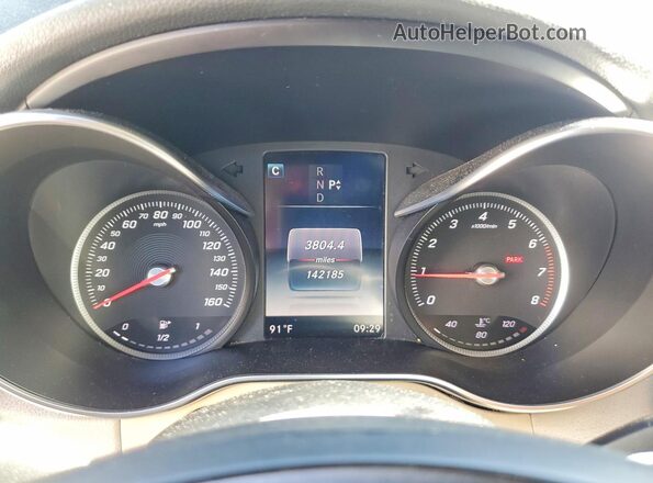 55SWF4JB1GU104099 2016 MERCEDES-BENZ C Black Widok zestawu wskaźników