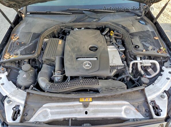 55SWF4JB2HU222843 2017 MERCEDES-BENZ C Black Vista interior trasera