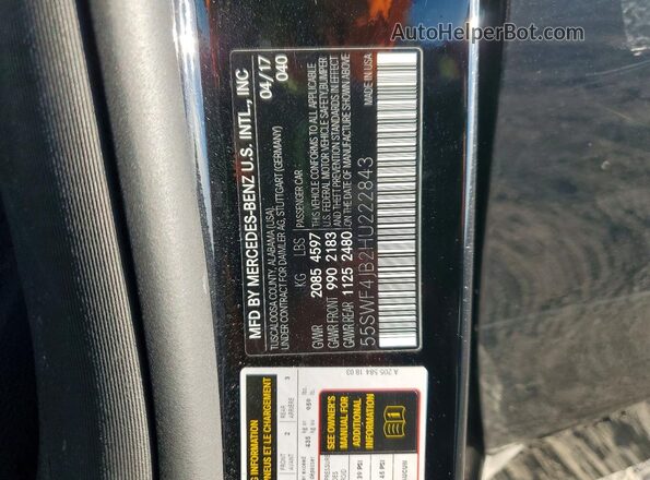 55SWF4JB2HU222843 2017 MERCEDES-BENZ C Black Vista del compartimento del motor