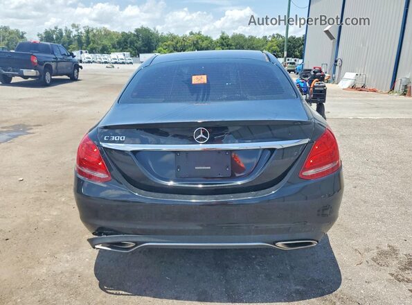 55SWF4JB3GU150307 2016 MERCEDES-BENZ C Black Widok z tyłu