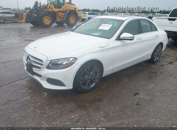 55SWF4JB3JU240306 2018 MERCEDES-BENZ C-CLASS White Передня ліва чверть