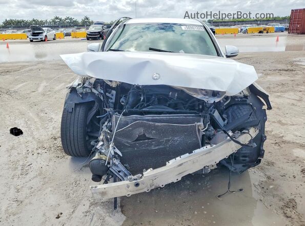 55SWF4JB4GU173322 2016 MERCEDES-BENZ C White Вид спереду