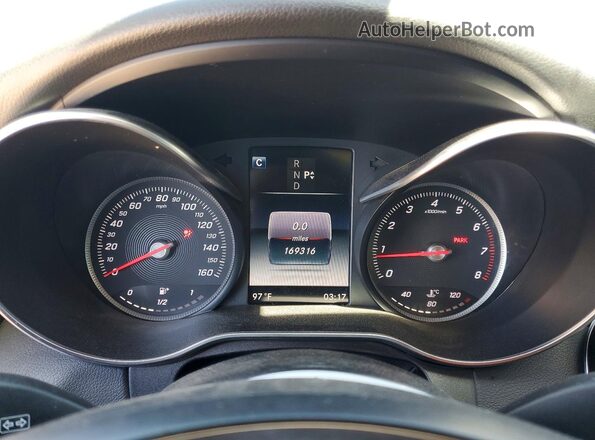 55SWF4JB4HU194155 2017 MERCEDES-BENZ C Черный Вид щитка приборов