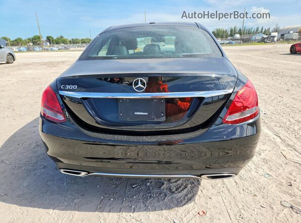 55SWF4JB4JU280037 2018 MERCEDES-BENZ C Black Вид ззаду