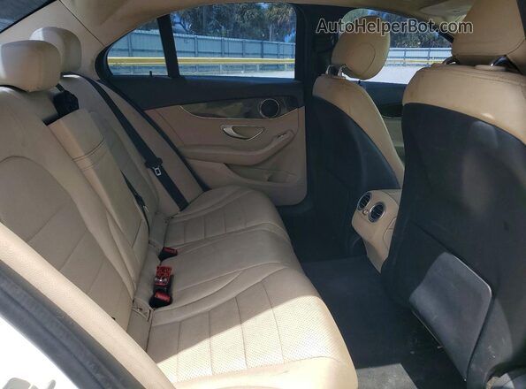 55SWF4JB6GU123182 2016 MERCEDES-BENZ C White უკანა სავარძლების ხედი