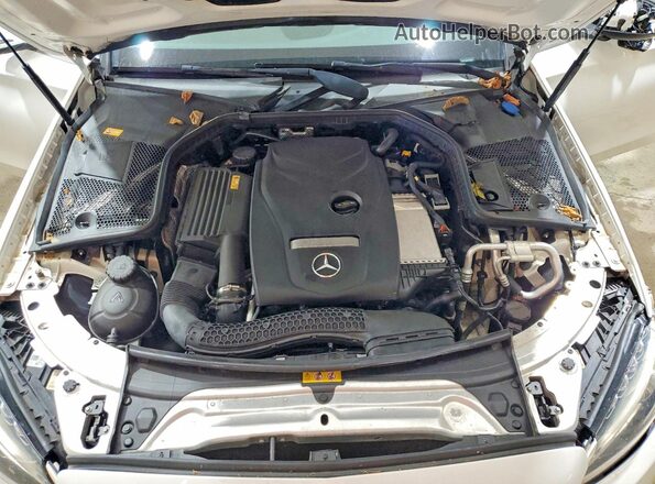 55SWF4JB6GU155226 2016 MERCEDES-BENZ C White Widok wnętrza z tyłu