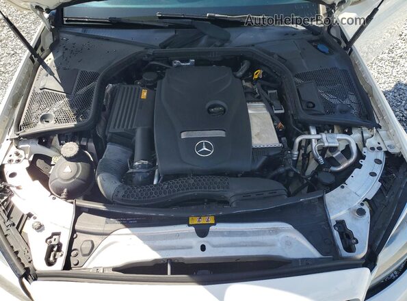 55SWF4JB6HU196215 2017 MERCEDES-BENZ C Белый Вид задней части салона