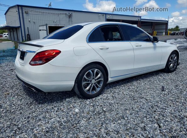 55SWF4JB6HU196215 2017 MERCEDES-BENZ C Белый Задняя правая четверть