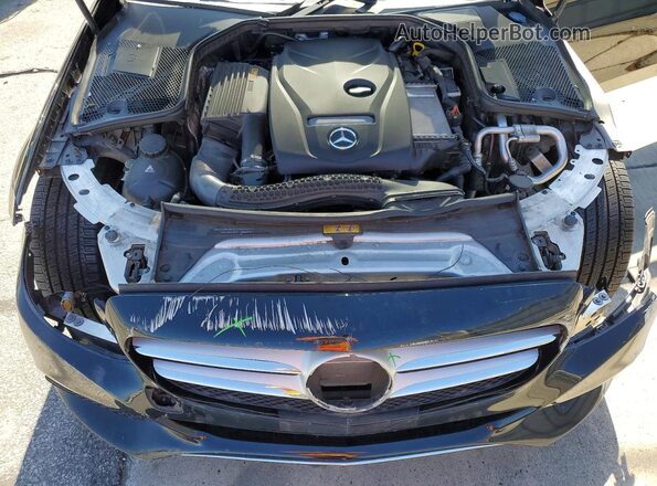 55SWF4JB6HU223588 2017 MERCEDES-BENZ C Black Vista interior trasera
