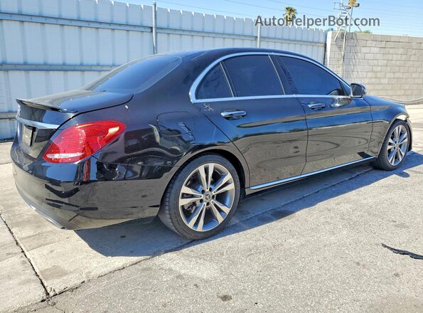 55SWF4JB6HU223588 2017 MERCEDES-BENZ C Black Trasero derecho