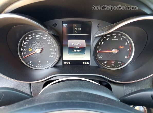 55SWF4JB6HU223588 2017 MERCEDES-BENZ C Black Vista del cuadro de instrumentos