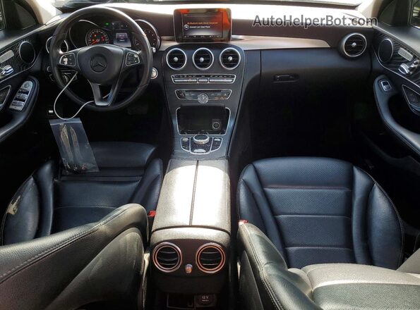 55SWF4JB7HU183473 2017 MERCEDES-BENZ C Black Առջևի վահանակի տեսք