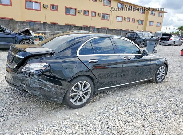 55SWF4JB7HU183473 2017 MERCEDES-BENZ C Black Հետևի աջ