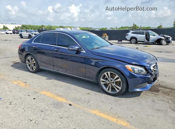 55SWF4JB7HU231778 2017 MERCEDES-BENZ C Синий Передняя правая четверть