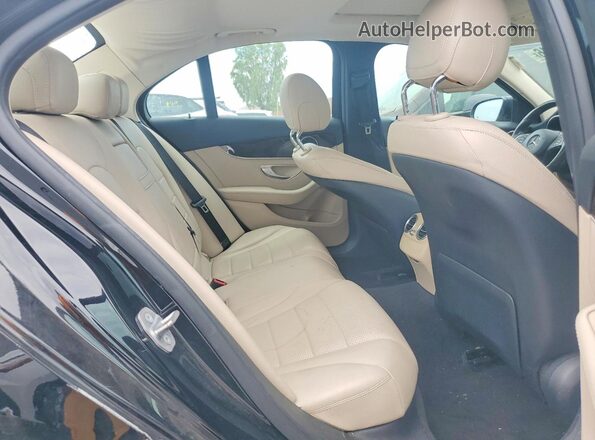 55SWF4JB7JU258436 2018 MERCEDES-BENZ C Black Vista de los asientos traseros