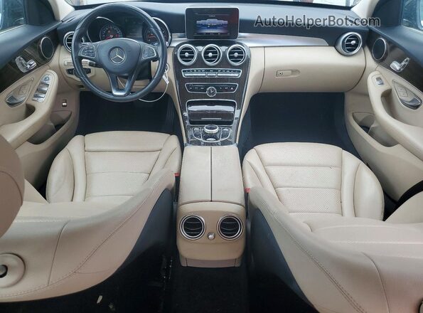 55SWF4JB7JU258436 2018 MERCEDES-BENZ C Black Vista del salpicadero