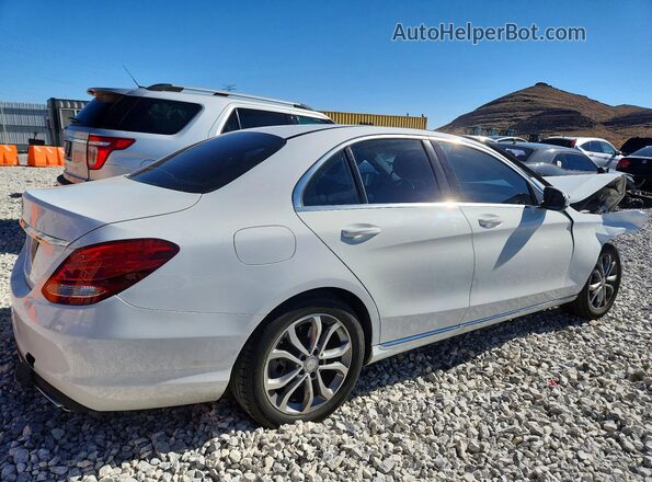 55SWF4JB8HU204895 2017 MERCEDES-BENZ C White Rear right