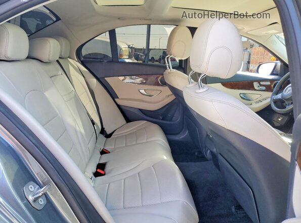 55SWF4JB8HU205478 2017 MERCEDES-BENZ C Gray Vista de los asientos traseros