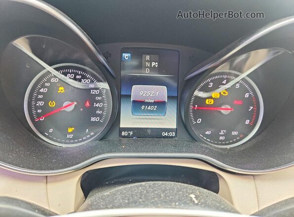 55SWF4JB8HU219736 2017 MERCEDES-BENZ C Black Vista del cuadro de instrumentos