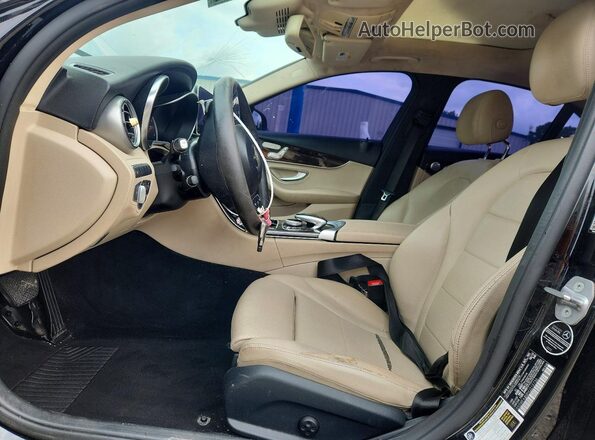 55SWF4JB8HU219736 2017 MERCEDES-BENZ C Black Vista interior delantera