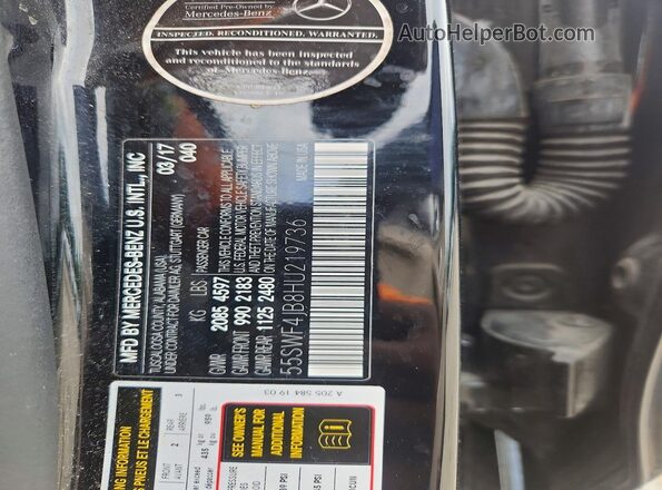 55SWF4JB8HU219736 2017 MERCEDES-BENZ C Black Vista del compartimento del motor