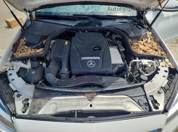 55SWF4JB8JU257893 2018 MERCEDES-BENZ C Белый Вид задней части салона