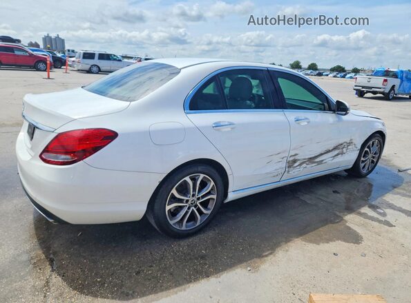 55SWF4JB8JU257893 2018 MERCEDES-BENZ C Белый Задняя правая четверть