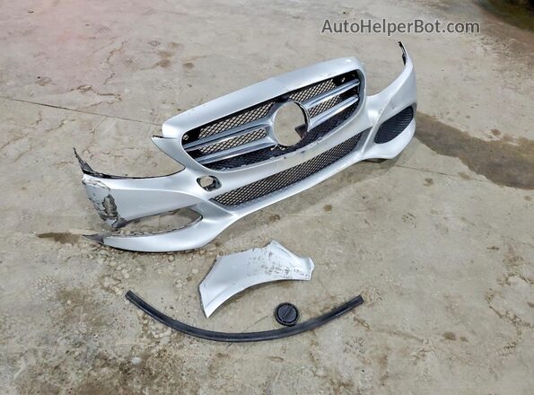 55SWF4JB9GU113505 2016 MERCEDES-BENZ C Silver Вид підкапотного простору