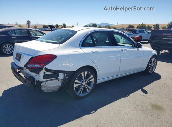 55SWF4JB9HU209989 2017 MERCEDES-BENZ C Белый Задняя правая четверть