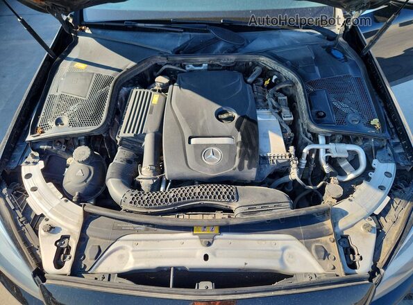 55SWF4JBXGU155942 2016 MERCEDES-BENZ C Black Vista interior trasera