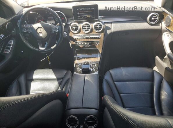 55SWF4JBXGU168402 2016 MERCEDES-BENZ C White Dashboard view